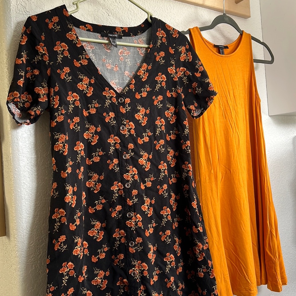 2 Dresses!! ⚡️Bundle